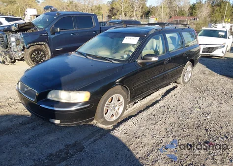 2007 Volvo V70 2.5T z USA, uszkodzony, nr VIN YV1SW592472634817